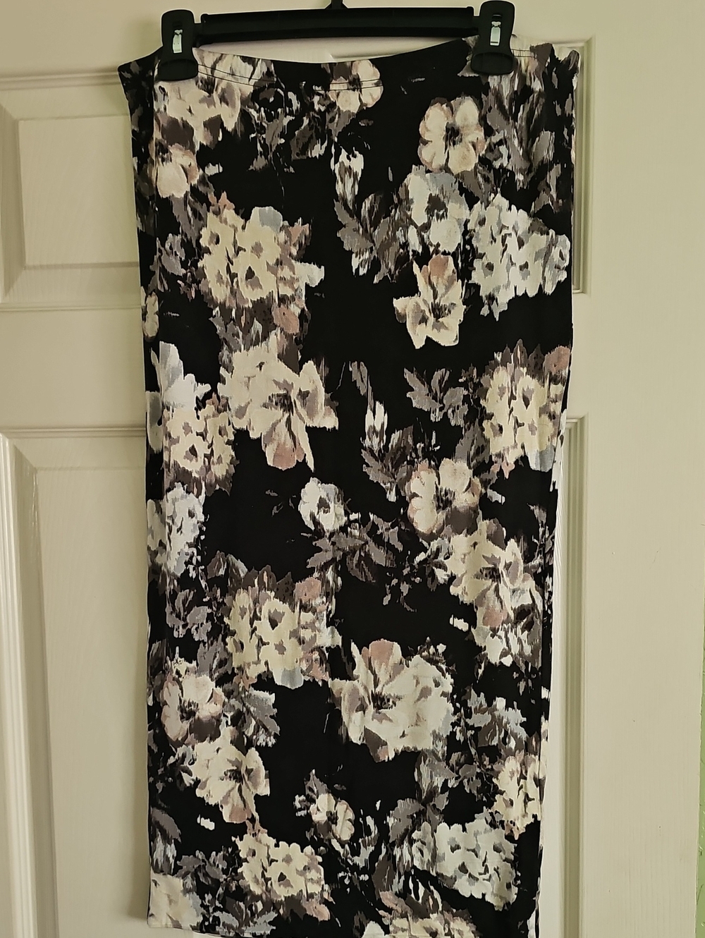 Buffalo David Bitton Black Floral Pencil Skirt with Cream and Taupe Blooms